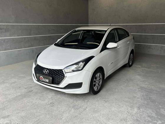 HYUNDAI HB20S 1.0 COMFORT PLUS 12V FLEX 4P MANUAL